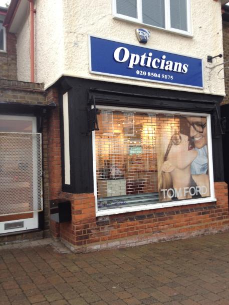Queens Road Opticians in Buckhurst Hill